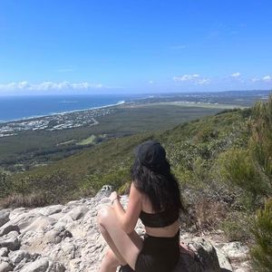 Meet your Posher, Brooke